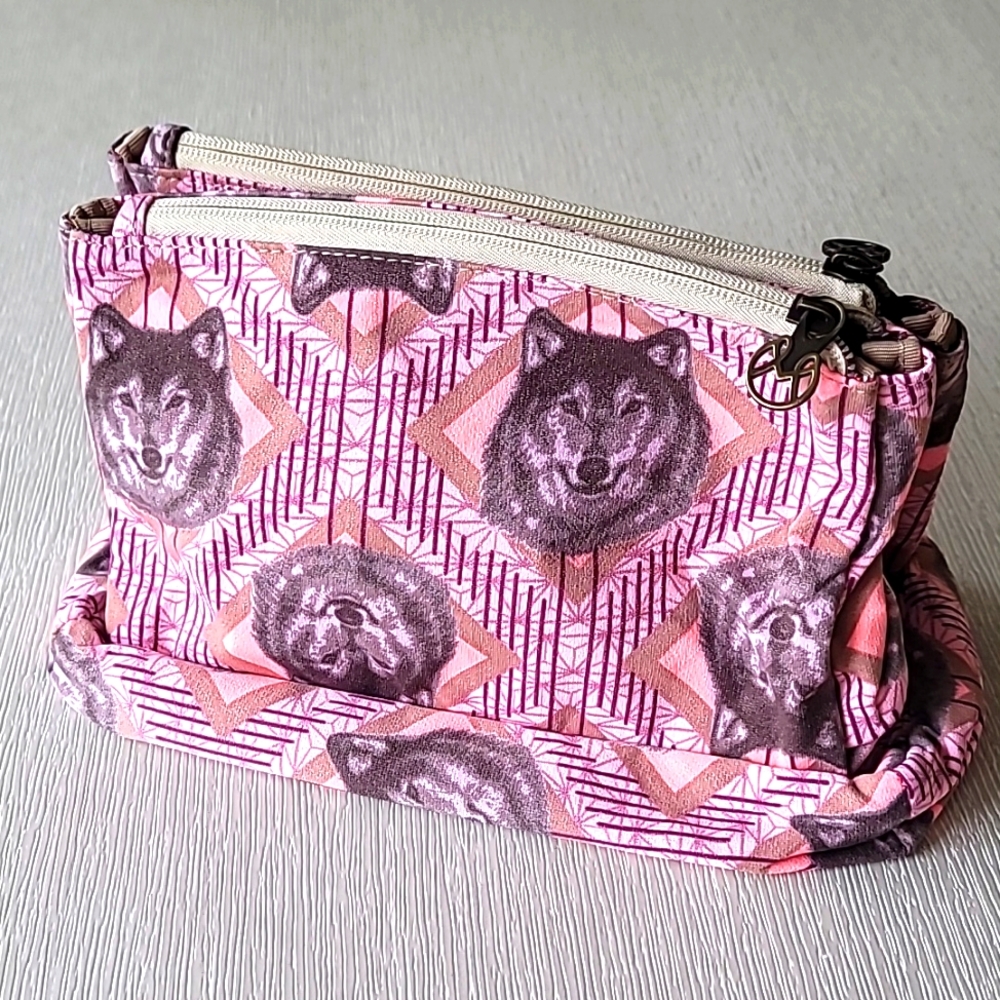Cosmetic bag